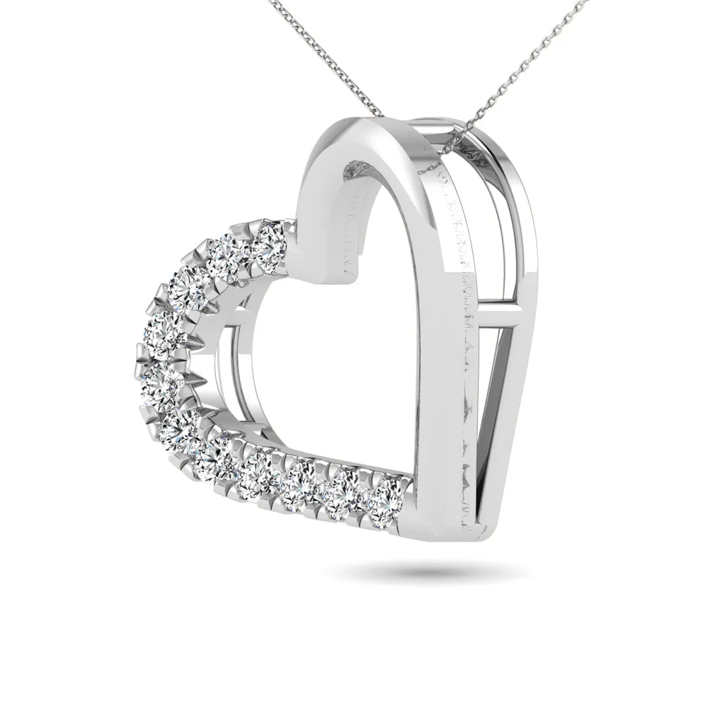 10K White Gold 1/10 Ctw Diamond Heart Pendant