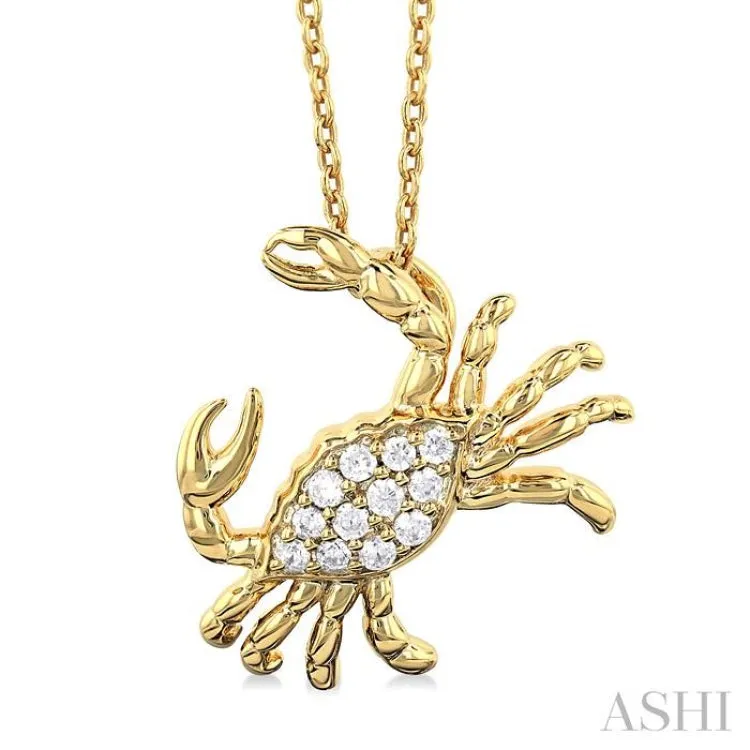 1/10 ctw Petite Crab Round Cut Diamond Fashion Pendant With Chain in 10K Yellow Gold