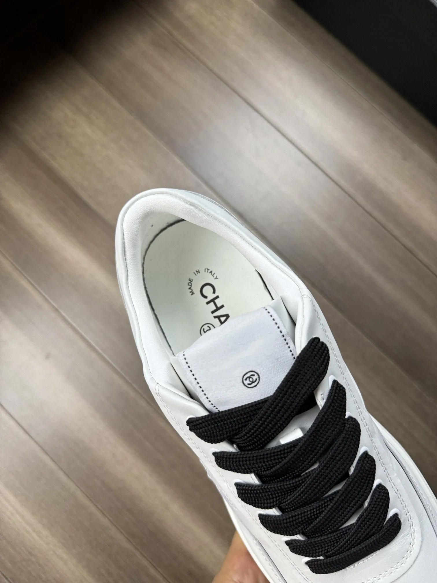 CC TRAINERS CALFSKIN WHITE