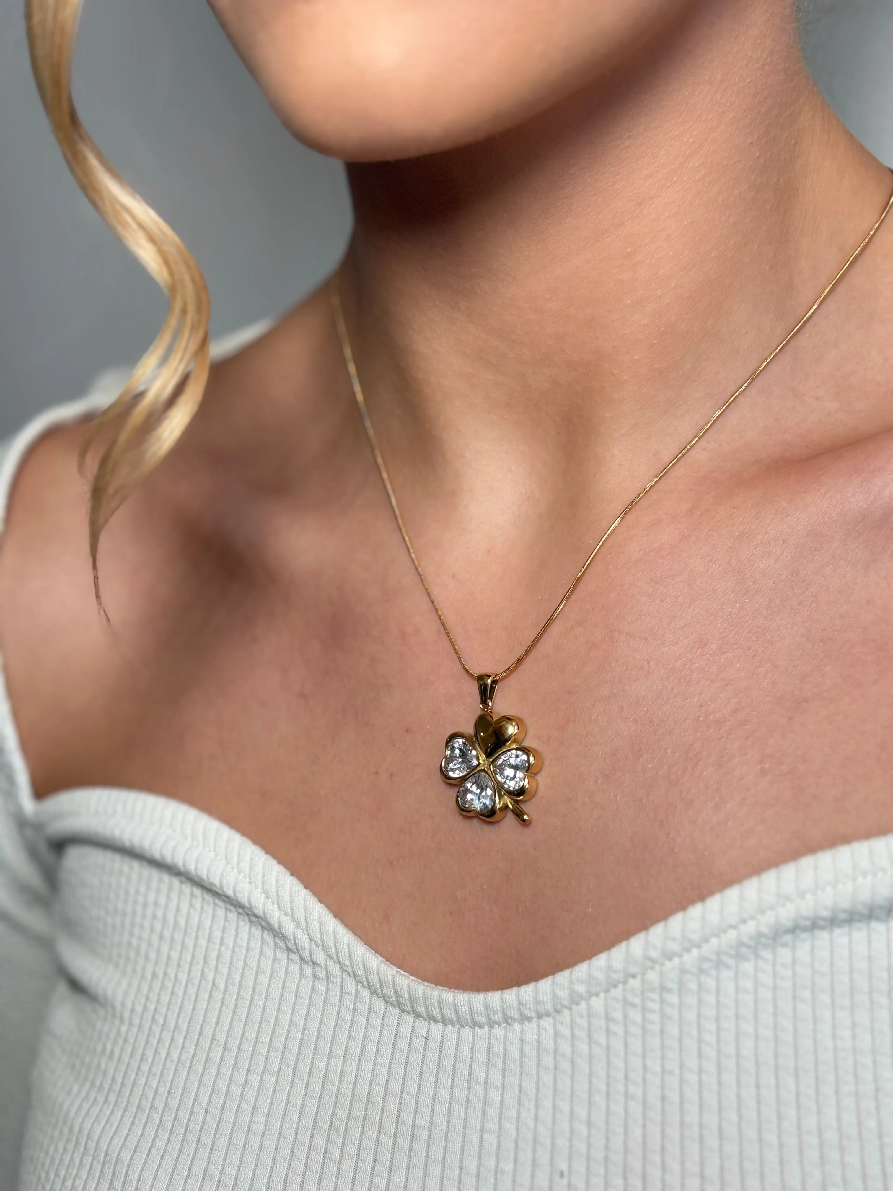 Clover - Gold Necklace