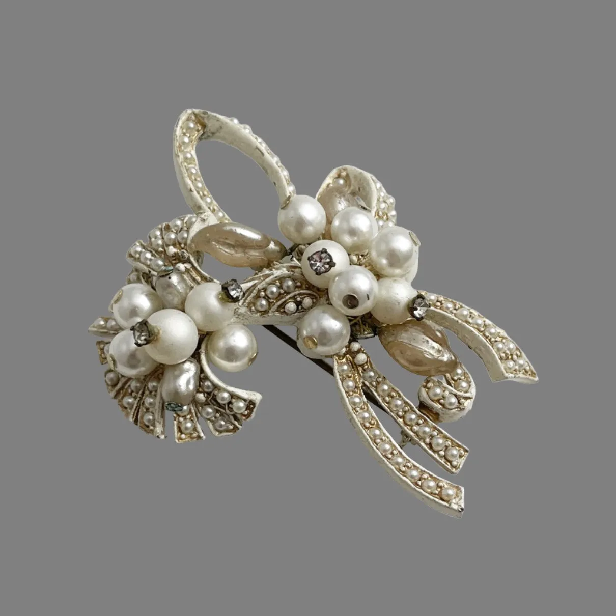 Coro White Enamel & Pearl Floral Brooch