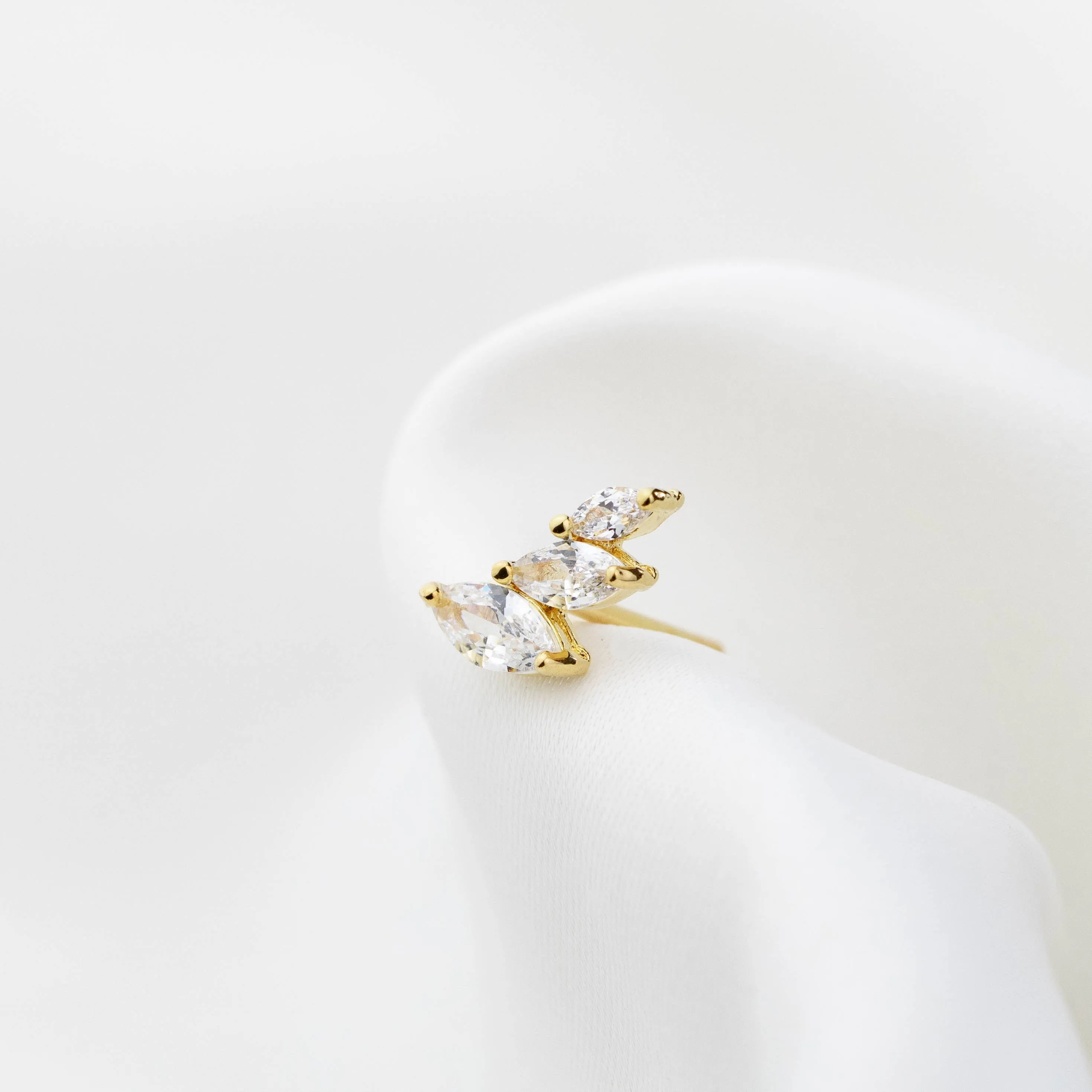 Delicate Marquise Diamonds Stud