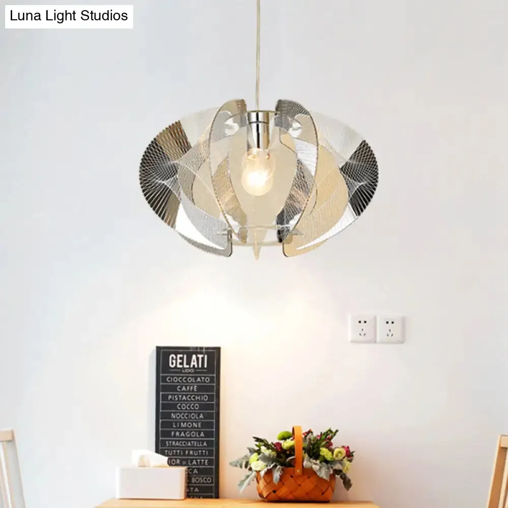 Modern Chrome Pendant Light: Elegant Curve Acrylic Shade with Hanging Lamp - Ideal for Restaurants