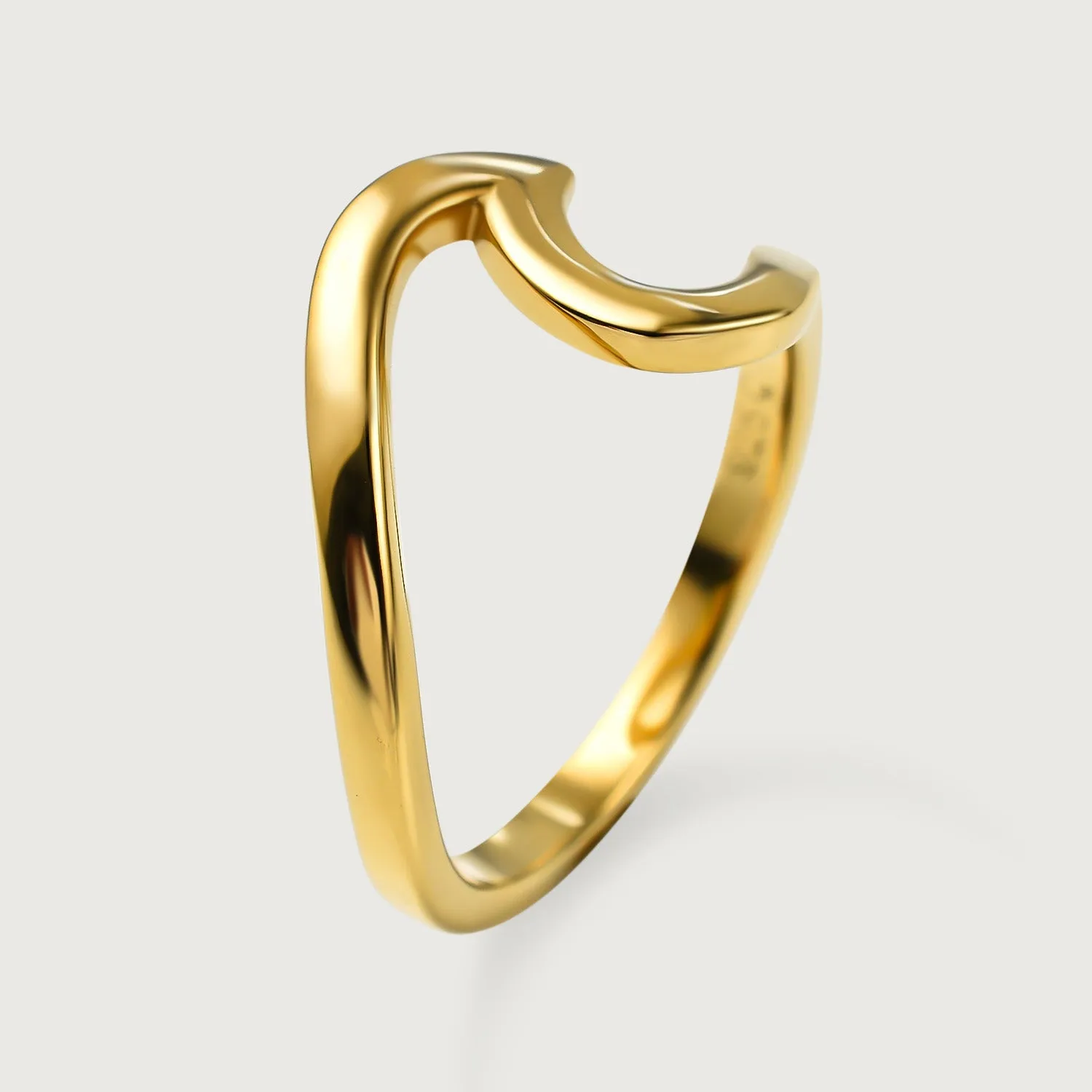 Molto Initial Charm Pendants   Molto Wave Ring