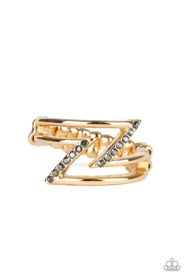 Paparazzi Ring ~ 5th Avenue Flash - Gold