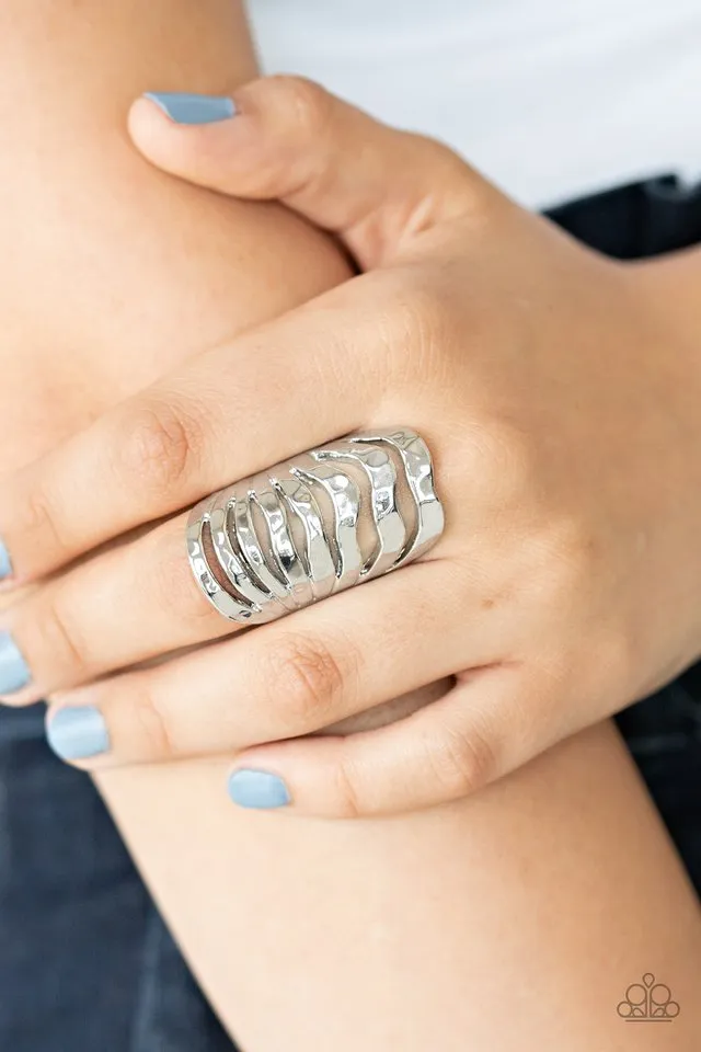 Paparazzi Ring ~ Sound Waves - Silver