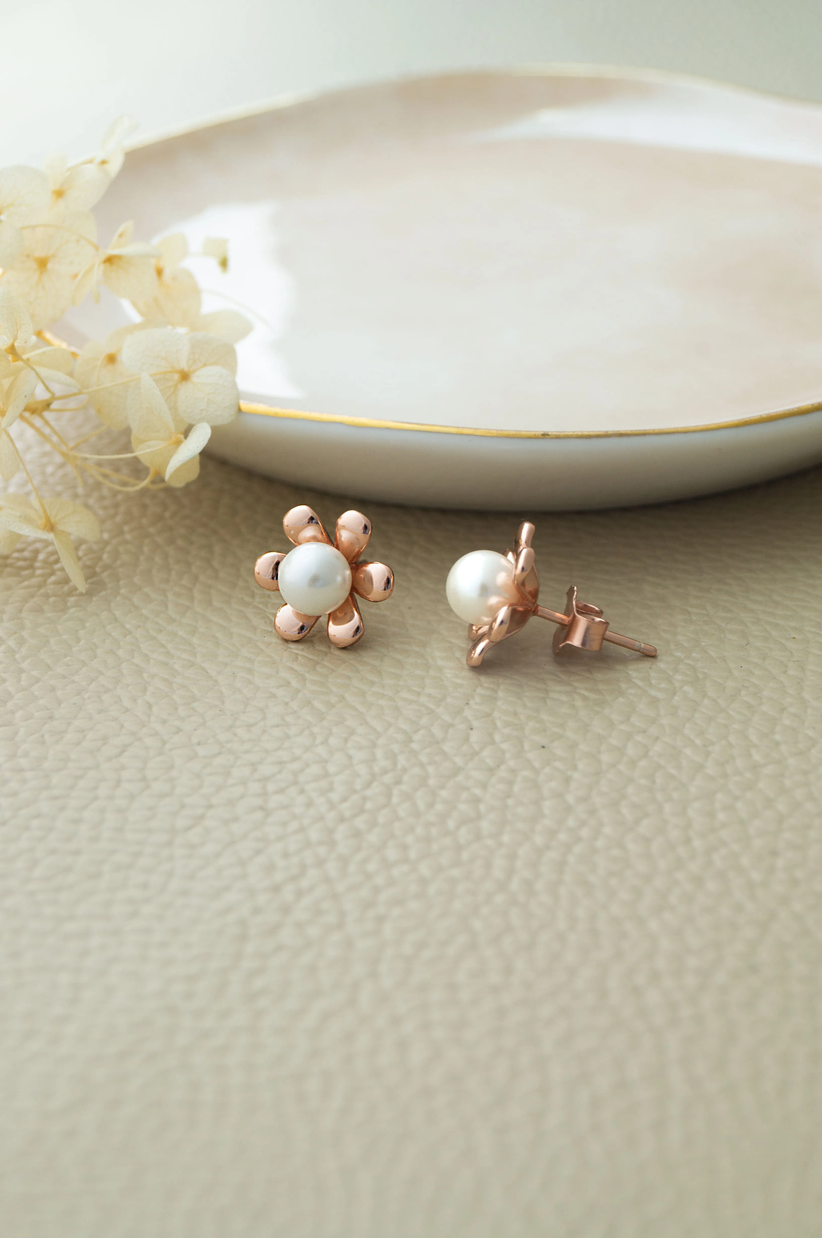 Pearl In A Flower Rose Gold Plated Sterling Silver Stud Earrings